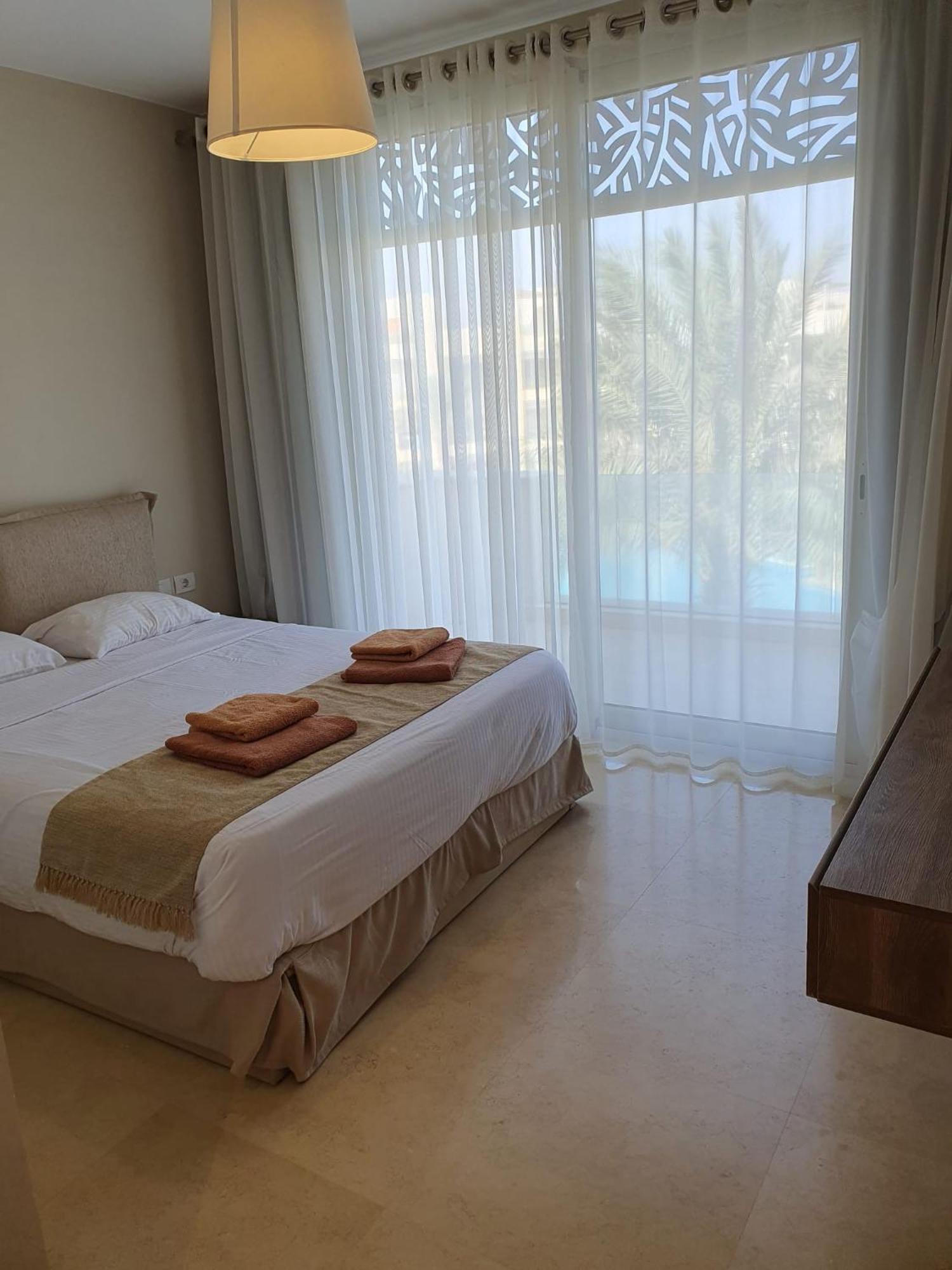 Mangroovy 2Br With Roof Apartman Gurdaka Kültér fotó